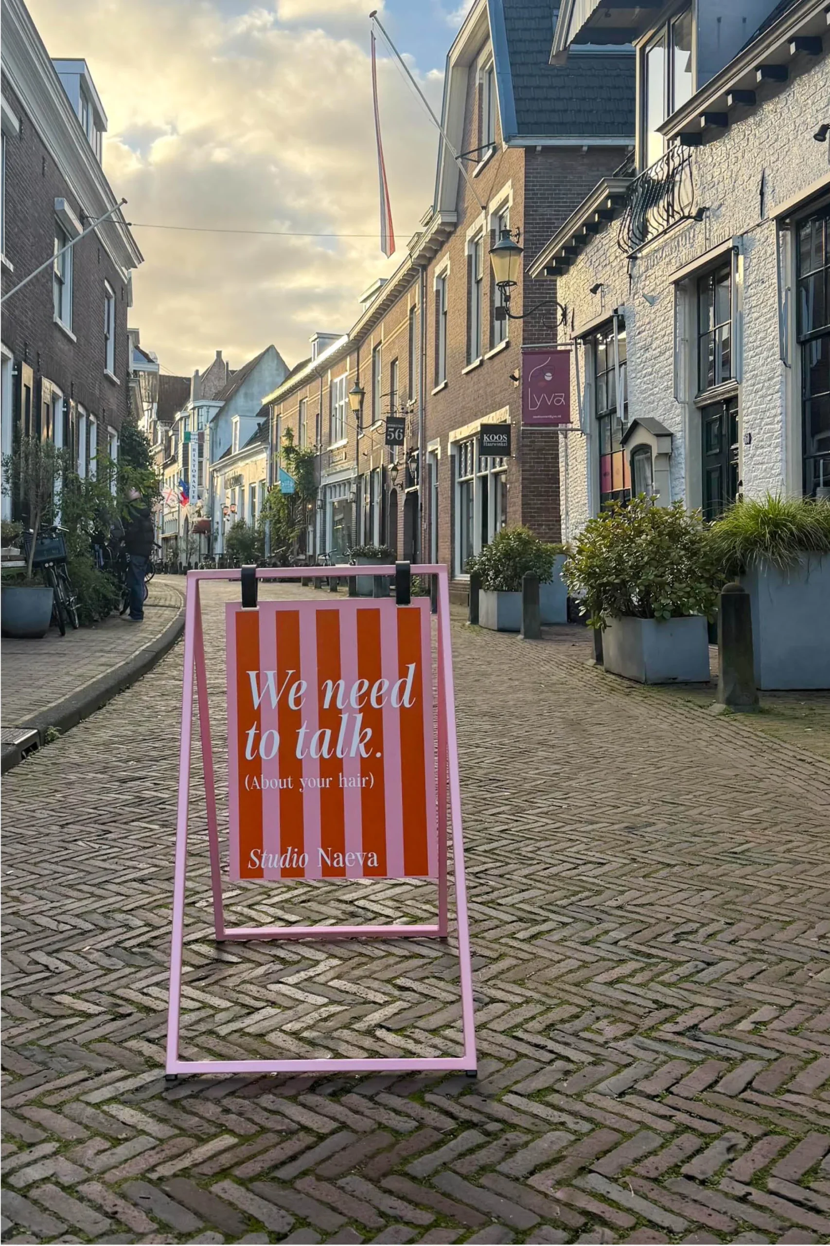 VWM studio-A-Frame Pink for Studio Naeva2